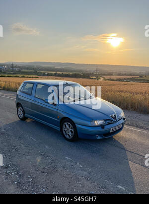 2000 Alfa Romeo Cloverleaf, italienischer Sportwagen mit Heißluke Stockfoto