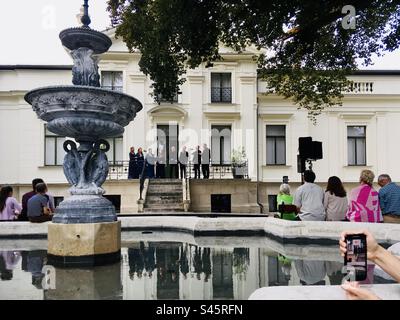 Kammerchorkonzert im Park der Lenck-Villa, Sopron, Ungarn Stockfoto