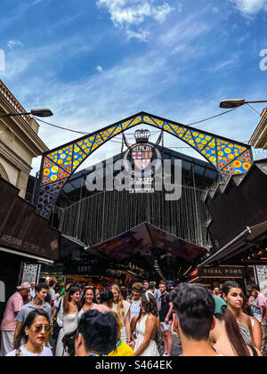 Eintritt zum berühmten Markt St. Josep La Boqueria in Barcelona Spanien Stockfoto