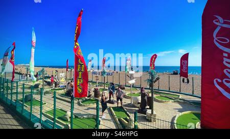 Flaggen am Brighton Beach. Stockfoto