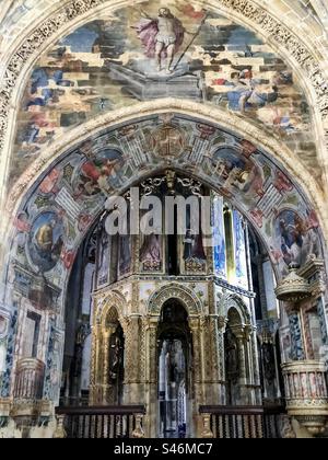 The ornately painted charola at Convento de Cristo in Tomar, Portugal Stock Photo