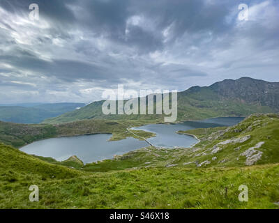 Wandern auf dem PYG Track, Yr Wyddfa (Snowdon) höchster Berg in Wales, Gwynedd, Wales Stockfoto