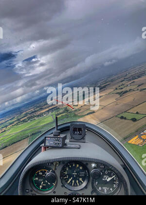 Blick vom Cockpit eines Segelflugzeugs in North Yorkshire Stockfoto