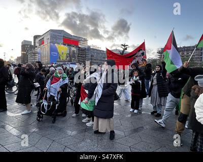 Pro-palästinensische Proteste auf dem Rathausplatz in Kopenhagen, Dänemark am 14. Oktober Stockfoto