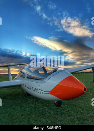 Viking T1 Royal Air Force Kadettensegler bei RAF Topcliffe North Yorkshire Stockfoto