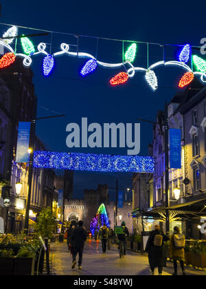 Cardiff Christmas Festival auf der High Street: Phillip Roberts Stockfoto