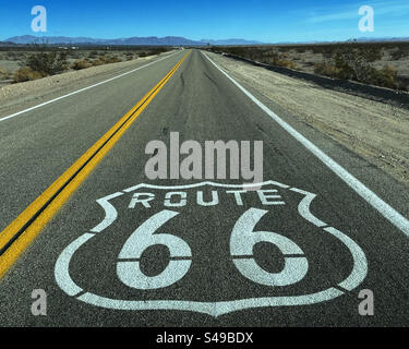 Straßenschild zur historischen Route 66 Stockfoto