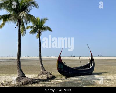 Mondboot auf dem Basar von Cox in Bangladesch Stockfoto