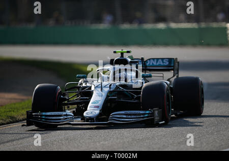 Melbourne, Australien. 16 Mär, 2019. Mercedes Fahrer Valtteri Bottas konkurriert im Qualifying der Formel 1 Grand Prix von Australien 2019 im Albert Park in Melbourne, Australien, 16. März 2019. Credit: Bai Xuefei/Xinhua/Alamy leben Nachrichten Stockfoto