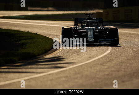 Melbourne, Australien. 16 Mär, 2019. Mercedes Pilot Lewis Hamilton konkurriert im Qualifying der Formel 1 Grand Prix von Australien 2019 im Albert Park in Melbourne, Australien, 16. März 2019. Credit: Bai Xuefei/Xinhua/Alamy leben Nachrichten Stockfoto