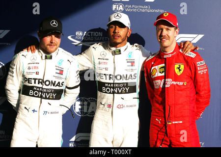 © Foto 4/LaPresse 16/03/2019 Melbourne, Australien Sport Formel 1 Grand Prix von Australien 2019 In der Pic: Qualifying, Feier: Pole Posotion Lewis Hamilton (GBR) Mercedes AMG W 1 W 10 EQ-Power, Platz 2 Valtteri Bottas (FIN) Mercedes AMG W 1 W 10 EQ-Power, Platz 3, Sebastian Vettel (GER) Scuderia Ferrari SF 90 Stockfoto