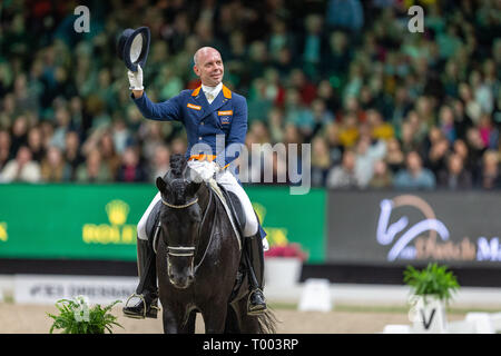 Den Bosch, Niederlande. 16. März 2019. Brabanthallen, Pferdesport, die Dutchmasters, FEI World Cupª Dressur Freestyle, Reiter Hans Peter Minderhoud (NED) mit Glock "s Dream Boy N.O.P. während der FEI World Cup Dressage Freestyle Stockfoto