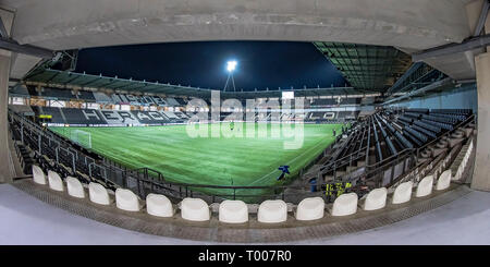 ALMELO, Heracles Almelo - Vitesse, 16-03-2019 Fußball, niederländischen Eredivisie Saison 2018 - 2019, Polman Stadion, Überblick über das Stadion Stockfoto