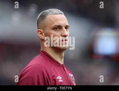 Das Stadion in London, London, Großbritannien. 16 Mär, 2019. EPL Premier League Fußball, West Ham United gegen Huddersfield Town; Marko Arnautovic von West Ham United Credit: Aktion plus Sport/Alamy leben Nachrichten Stockfoto