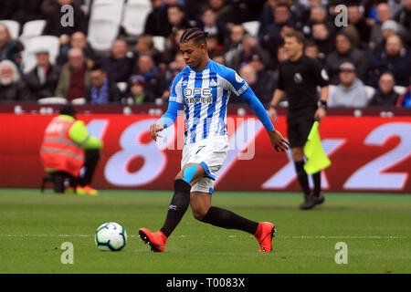 London, Großbritannien. 16. März 2019. Juininho Bacuna von Huddersfield Town in Aktion. Premier League match, West Ham United v Huddersfield Town an der London Stadium, Queen Elizabeth Olympic Park in London am Samstag, den 16. März 2019. Dieses Bild dürfen nur für redaktionelle Zwecke verwendet werden. Nur die redaktionelle Nutzung, eine Lizenz für die gewerbliche Nutzung erforderlich. Keine Verwendung in Wetten, Spiele oder einer einzelnen Verein/Liga/player Publikationen. pic von Steffan Bowen/Andrew Orchard sport Fotografie/Alamy leben Nachrichten Stockfoto