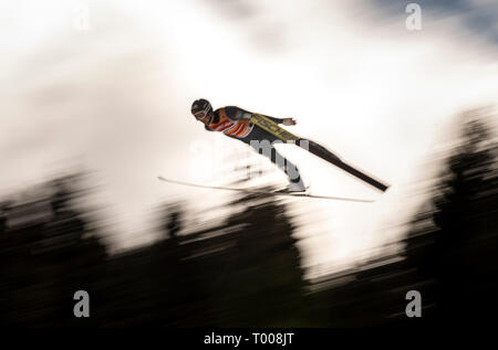 Schoafter, Deutschland. 16. März 2019. Jarl Magnus RIIBER (NOR), Aktion, einzelne Konkurrenz einzelnen Gundersen, Skispringen, Schwarzwald Cup, am 16.03.2019. FIS Weltcup Nordische Kombination 15-17.03.2019 in Schoafter/Deutschland. Ã Â | Nutzung der weltweiten Kredit: dpa Picture alliance/Alamy leben Nachrichten Stockfoto