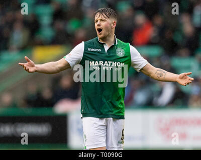 Ostern Road, Edinburgh, Großbritannien. 16 Mär, 2019. Ladbrokes Premiership Fußball, Hibernian gegen Motherwell; Marc McNulty von Hibernian Credit: Aktion plus Sport/Alamy leben Nachrichten Stockfoto