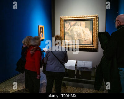 Mailand, Italien - 24. FEBRUAR 2019: Touristen suchen Gemälde in der Pinacoteca di Brera (Galerie Brera) in Mailand. Der Brera ist nationale Bild Galerie o Stockfoto