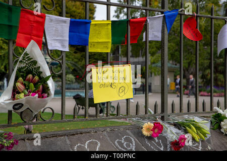 Christchurch, Canterbury, Neuseeland, 17. März 2019: Blumen für die Opfer des 15. März 2019 Christchurch Moschee Shootings zu erinnern Stockfoto