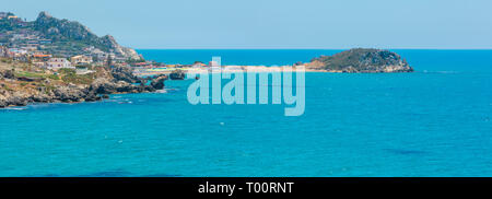 Paradise Strand Cala Paradiso in der Nähe von Rocca di San Nicola, Agrigento, Sizilien, Italien. Panorama Stockfoto