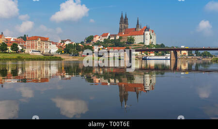 Meissen, Deutschland - auf einem Hügel über dem Fluss Elbe, die Albrechtsburg ist ein wunderbares Beispiel der spätgotischen Architektur Stockfoto