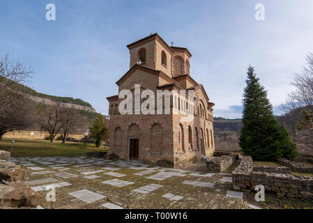 St Dimitar Solunski (Hl. Dimitrios von Thessaloniki) Kirche in Veliko Tarnovo, Bulgarien. St. Demetrius von Thessaloniki ist die älteste Kirche in der Stadt Stockfoto