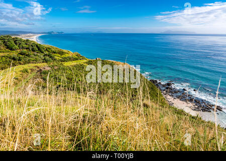 Einen malerischen Blick auf die Bucht von Arai Punkt Northland Beach Neuseeland Stockfoto