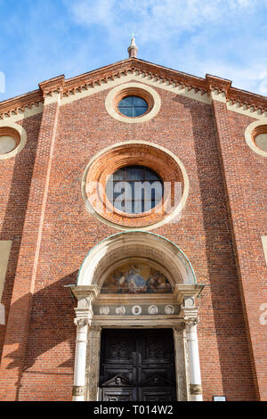 Reisen nach Italien - Vorderansicht der Kirche Chiesa di Santa Maria delle Grazie, Haus der Wandgemälde, das Letzte Abendmahl von Leonardo Da Vinci in Mailand Stadt, L Stockfoto