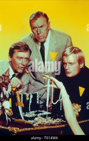 ROBERT VAUGHN, LEO G. CARROLL, DAVID MCCALLUM, DER MANN VON U.N.C.L.E., 1964 Stockfoto