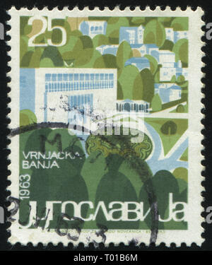 Russland KALININGRAD, 12. NOVEMBER 2016: Briefmarke von Jugoslawien gedruckt, zeigt die Vrnjacka Banja, ca. 1963 Stockfoto