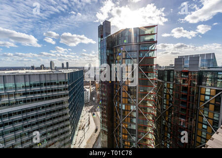 Bankside Neo Apartments von der Tate Modern anzeigen Galerie gesehen. London. Insassen dieser neuen high end Apartments Objekt an die Öffentlichkeit. Stockfoto