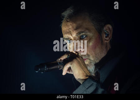 Peter Murphy, Sänger und Chef der englischen 80's Dark Rock Band Bauhaus. im Konzert an Orion-Club, Ciampino, Rom, Italien, 21-11-2018 Stockfoto