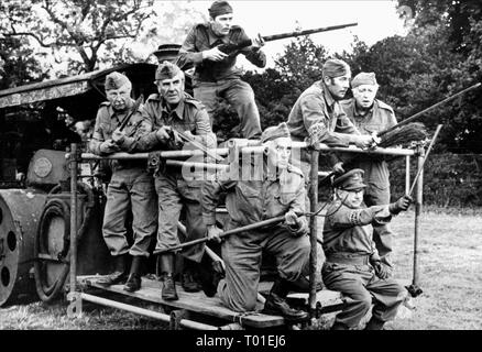 DAD'S ARMY, Clive Dunn, JOHN LE MESURIER, IAN LAVENDER, John LAURIE, ARTHUR LOWE, JAMES BECK, ARNOLD RIDLEY, 1973 Stockfoto