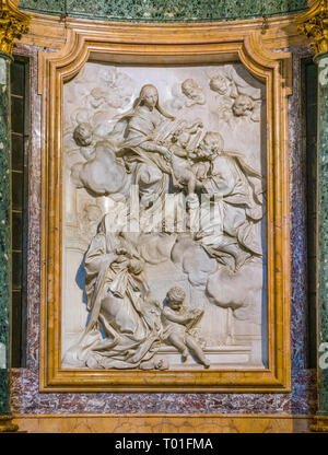 Bas Relief im Altieri Kapelle in der Kirche von Santa Maria in Portico in Campitelli in Rom, Italien. Stockfoto