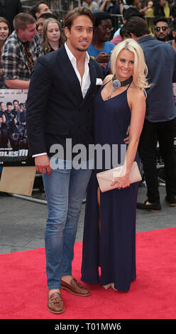 Apr 04, 2014 - London, England, UK-Verschleißteile 3 Weltpremiere, Odeon, Leicester Square Foto zeigt: James Lock; Danielle Armstrong Stockfoto