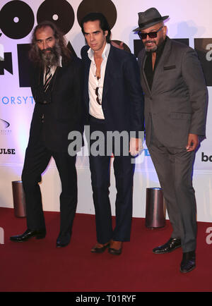 Sep 17, 2014 - London, England, Großbritannien - 20 000 Tage auf der Erde Gala Screening, das Barbican Centre, London Foto zeigt: Warren Ellis, Nick Cave und Barry EIN Stockfoto