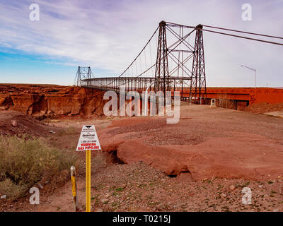 Das historische Tanner Überquerung der Brücke über den kleinen Fluss Colorado, Cameron, Arizona. Stockfoto