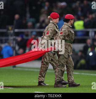 London, Großbritannien. 16 Mär, 2019. Royal Military Police während der Guinness sechs Nationen Übereinstimmung zwischen England und Schottland bei Twickenham Stadium. Quelle: European Sports Fotografische Agentur/Alamy leben Nachrichten Stockfoto