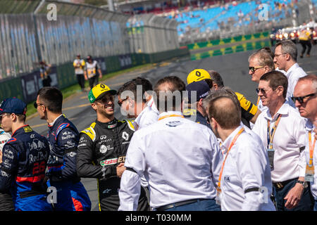 Melbourne, Australien. 17. März 2019. Daniel Ricciardo 3 Fahren für Renault F1 Team nach dem Treiber Foto während der Formel 1 Rolex Grand Prix von Australien 2019 im Albert Park See, Australien am 17. März 2019. Credit: Dave Hewison Sport/Alamy leben Nachrichten Stockfoto