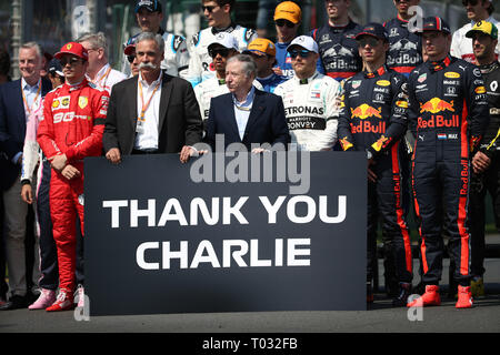 © Foto 4/LaPresse 17/03/2019 Melbourne, Australien Sport Formel 1 Grand Prix von Australien 2019 In der Pic: Alle Fahrer, Jean Todt (FRA) FIA-Präsident, Chase Carey (US), Liberty Media mit einem Panel für die Erinnerung an Charlie Whiting (GBR), Race Director und Fia Sicherheit delegieren Stockfoto