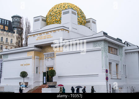 Secession (Sezession) Gebäude Wien, von J.M. Olbrich gebaut 1897-8 als Ausstellung Galerie für Künstler der Wiener Secession. Österreich. Stockfoto