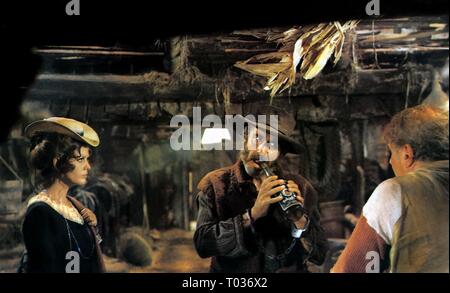 CLAUDIA CARDINALE, Jason Robards, EINST IM WESTEN, 1968 Stockfoto