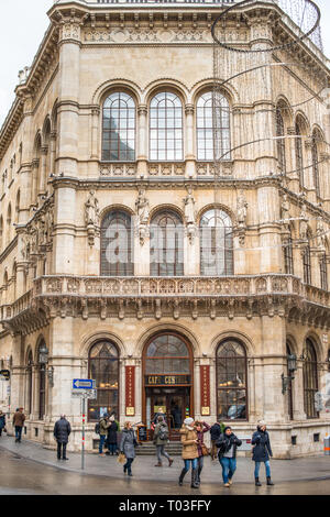 Historische Café Central in der Herrengasse in die Innere Stadt, Wien, Österreich. Stockfoto