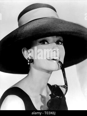 AUDREY HEPBURN, Frühstück bei Tiffany, 1961 Stockfoto