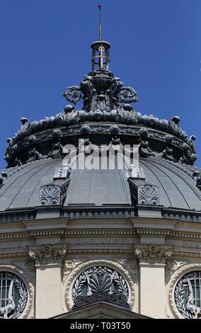 Bukarest, Rumänien - Juli 01, 2018: Das rumänische Athenäum (Ateneul Roman) ist ein konzertsaal 1988 eröffnet, die jedes Jahr veranstaltet die George Ene Stockfoto