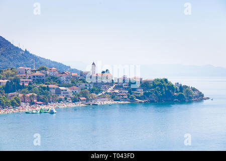 Korcula, Dalmatien, Kroatien, Europa - August 24, 2017 - Luftbild nach Baden in der Bucht von Vela Luka Stockfoto