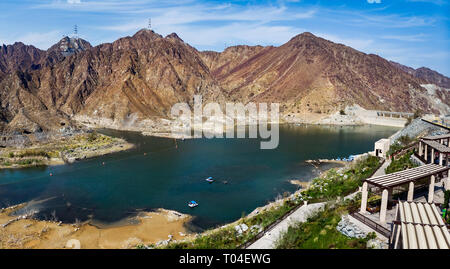 Al Rafisah Damm in den Vereinigten Arabischen Emiraten Antenne Panoramaaussicht Stockfoto