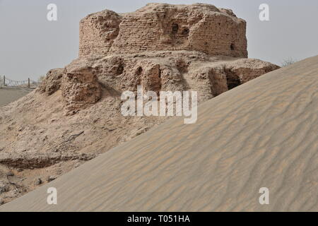 Ruinen von Rawak Stupa und Vihara-Taklamakan Desert. Xinjiang Uyghur Region-China-0030 Stockfoto