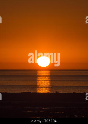 Schönen Sonnenuntergang über dem Pazifischen Ozean, Meer. Chile Stockfoto