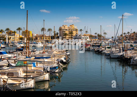 Portixol Marina verankerten Boote. Mittelmeer. Palma de Mallorca. Mallorca, Balearen, Spanien Europa Stockfoto